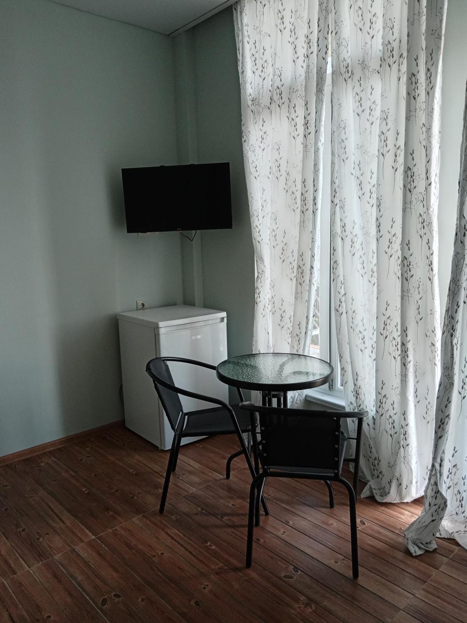 Guest House Guriani غريغوليتي المظهر الخارجي الصورة